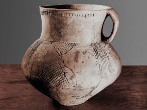 JUG WITH BROAD HANDLE AND INS ICED DECORATION/ WERNER FROM AN ARCHIVE/BRIDGEMAN IMAGES